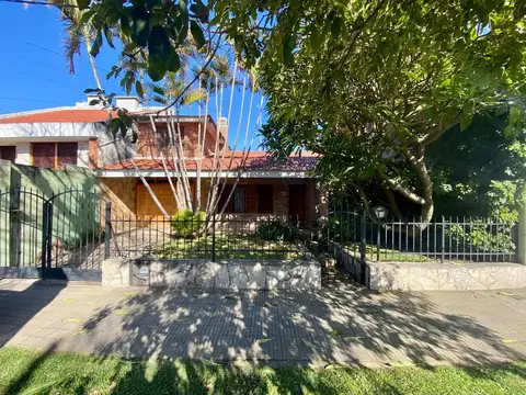 Casa en Venta en Jorge Cura, USD 132.000