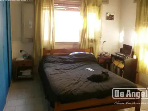 Depto Tipo Casa en Venta con 1 cocheras