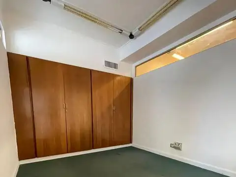 Oficina en Alquiler 40 años