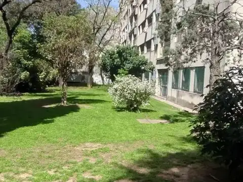 Departamento en Alquiler en Villa del Parque, $ 900.000