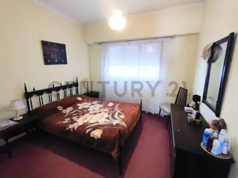 Diagonal Fortunato de La Plaza 1400, Piso 1