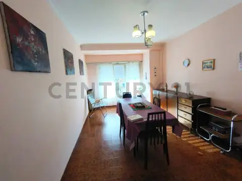 Diagonal Fortunato de La Plaza 1400, Piso 1