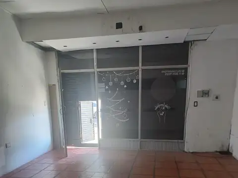 LOCAL EN ALQUILER   ESTACIÓN DE BOULOGNE