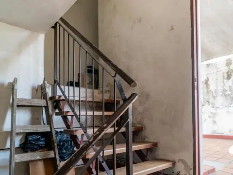 Depto Tipo Casa en Venta al Oeste