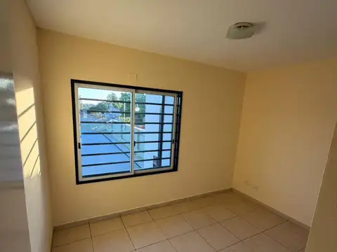 Departamento en Centro Comercial, Pablo Podestá