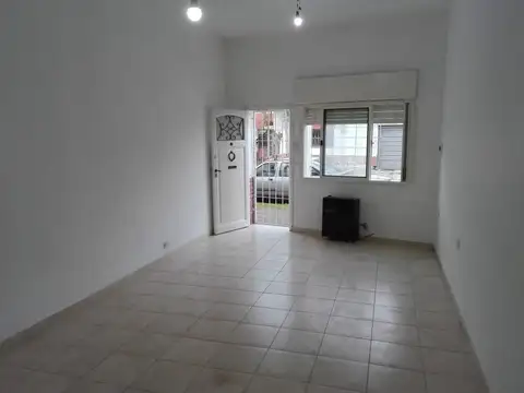 Depto Tipo Casa en Venta de Monoambiente