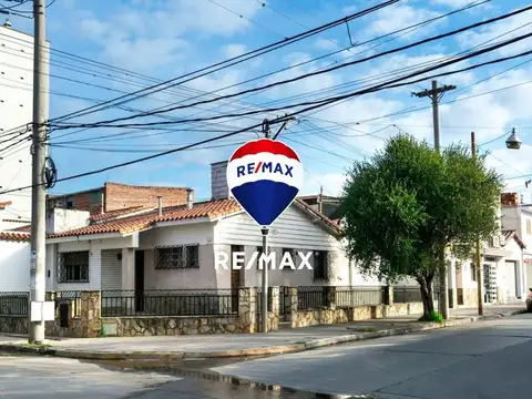 CASA 3 DORM + DEPARTAMENTO VENTA MACROCENTRO