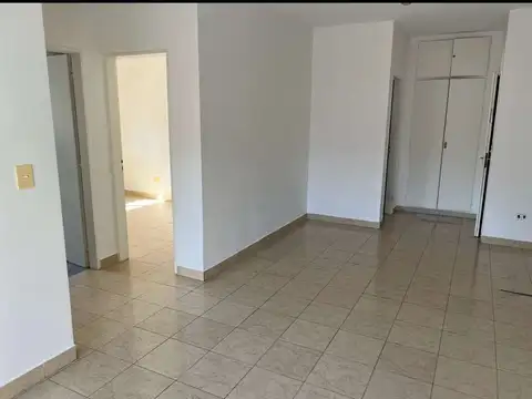 Departamento en Alquiler al Este