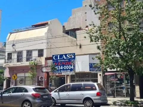 AV. RIVADAVIA 6116