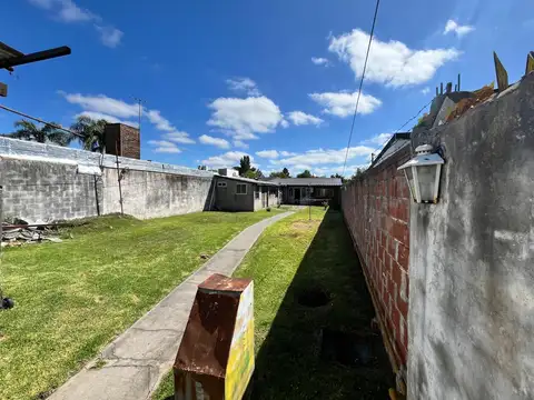 Calle José María Paz 1100