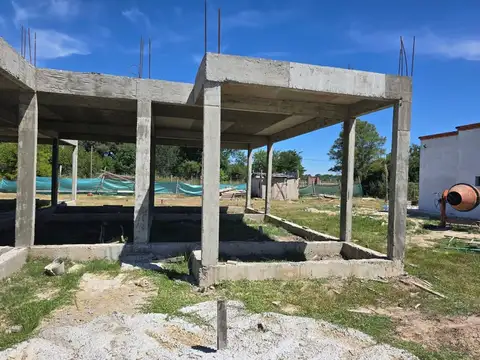 LOTE CON HORMIGON- LOMAS DE CANNING