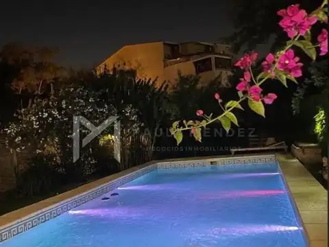 Casa 4 ambientes con 3 baños