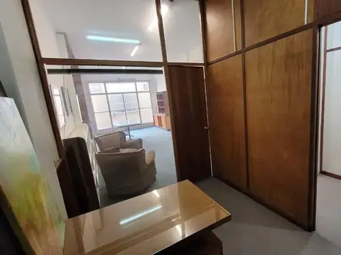 Oficina en Alquiler al Noreste