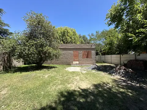 ¡Un lugar para soñar! Terreno con mejoras| venta en Zapiola|Lobos