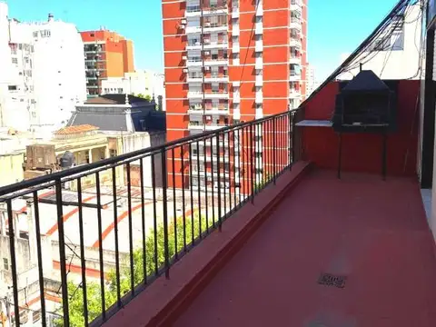 VENTA DOS AMBIENTES CON BALCON TERRAZA Y PARRILLA