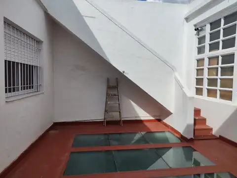 Depto Tipo Casa en Alquiler de 3 dormitorios