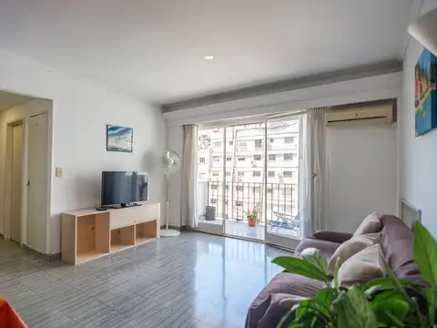 Departamento 4 ambientes con 2 baños