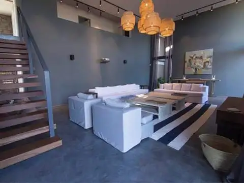 Casa en Venta en Manantiales, USD 5.500.000