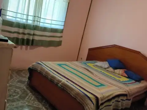 Casa en venta - 1 Dormitorio 1 Baño - Local - Villa Tacanto