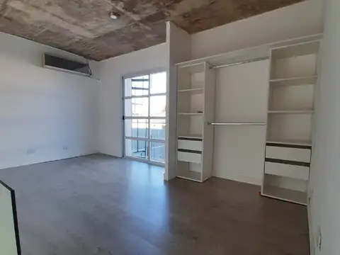 Departamento en Alquiler en Barrio Parque., $ 630.000