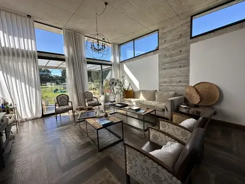 Importante Casa en Alquiler Temporada Rumenco