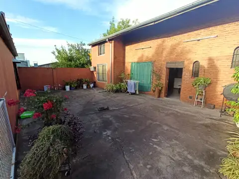 OPORTUNIDAD    GALPON CON DOS VIVIENDAS SAN FERNANDO