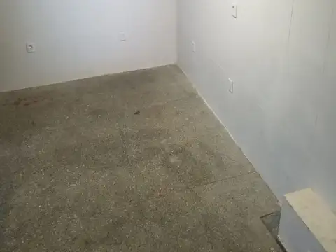 Local - Alquiler - Uruguay, Punta del Este