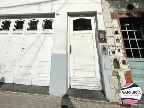 GALPON POR PASILLO AL FONDO - TRIFASICA