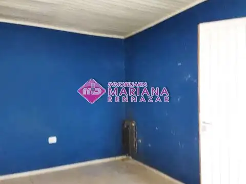 Casa 8 ambientes con 4 baños