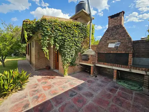 Hipólito Yrigoyen 700