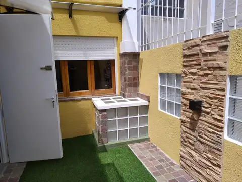 Mtro Ramon S Carrillo 300, Piso 1