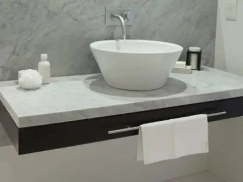 Olga Cossettini 100, Piso 4