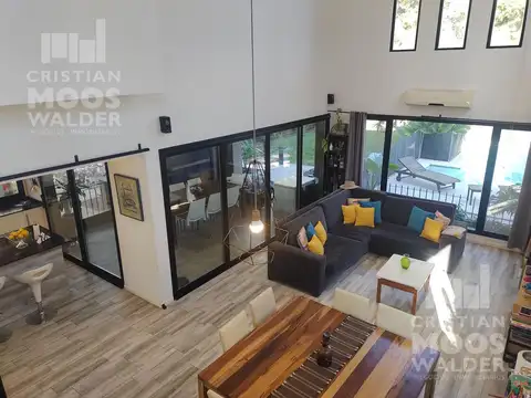 Casa en Venta en Los Angeles Village, USD 289.000