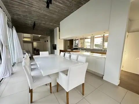 Casa en Alquiler Temporal en Rumenco, USD 800