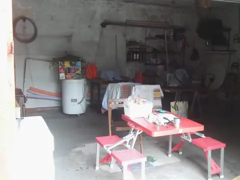 Casa Lote propio  muy buena Zona