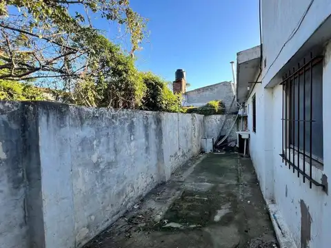 Casa en venta - 2 Dormitorios 1 Baño - Mercedes