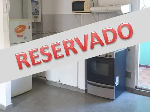 2 ambientes al contra frente con balcón y patio