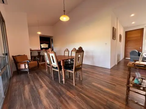 Doctor Elias Regules 100