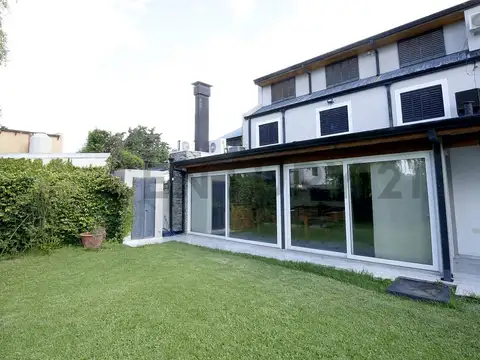 Casa en Venta en City Bell (4 dormis APTO BANCO)