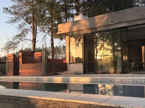 Casa 3 ambientes con 1 baño