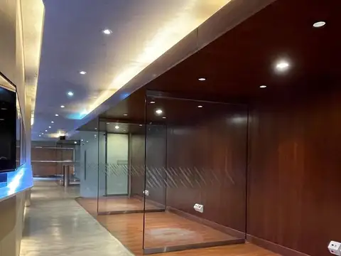 Local en Alquiler en Tribunales, $ 1.957.000