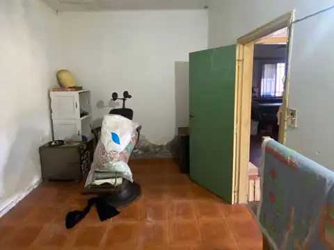 Casa ideal para 2 familias gran fondo libre