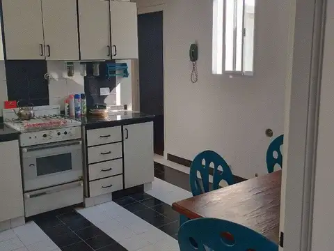 Avenida Avellaneda 900, Piso 1