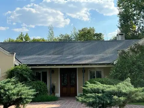 Casa en Venta en Club de Campo Los Pinguinos