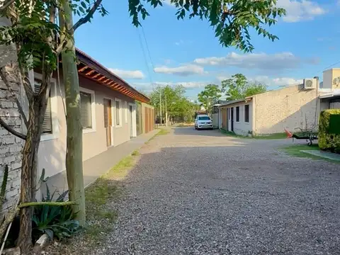 VENTA LOTE 500 MTS CON MONOAMBIENTE BARRIO CERRADO