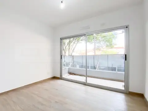 Av. Libertador al 3200, entre Don Orione y Martin Rodriguez