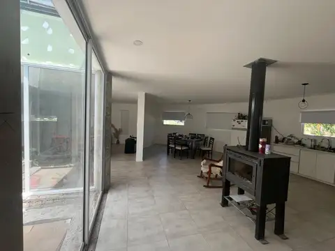 Casa en Venta en Cipolletti, USD 100.000