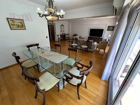 Departamento 4 ambientes con 2 baños