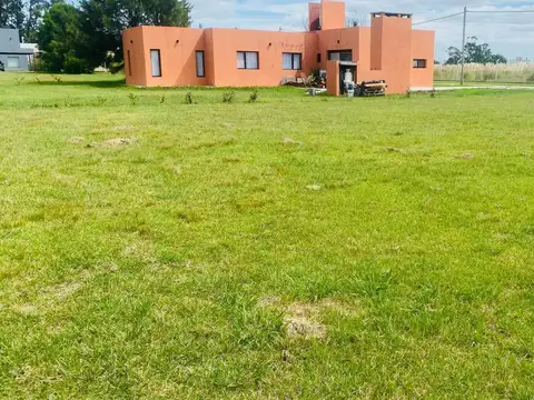 Terreno en Venta 30  mts Fondo