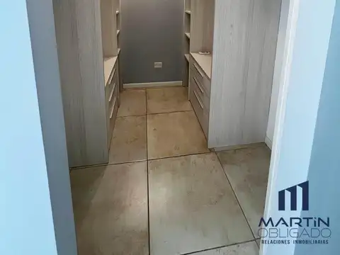 Departamento en Alquiler con 1 cocheras